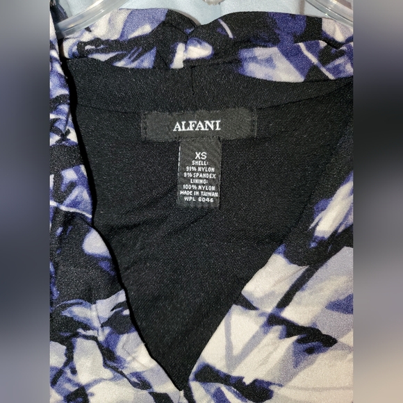 Alfani blouse v-neck ruched bodice blue black white Size XS - Picture 4 of 8